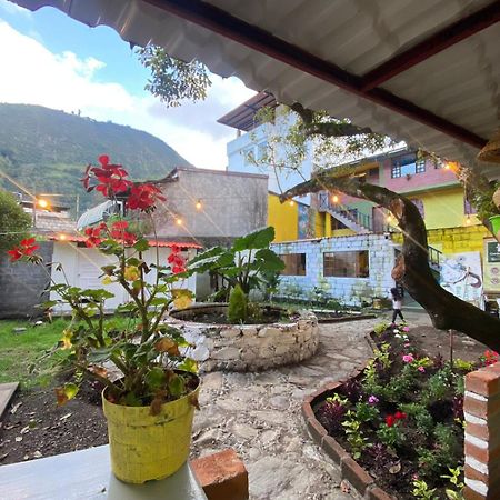 Garden House Hostal Banos  Bagian luar foto