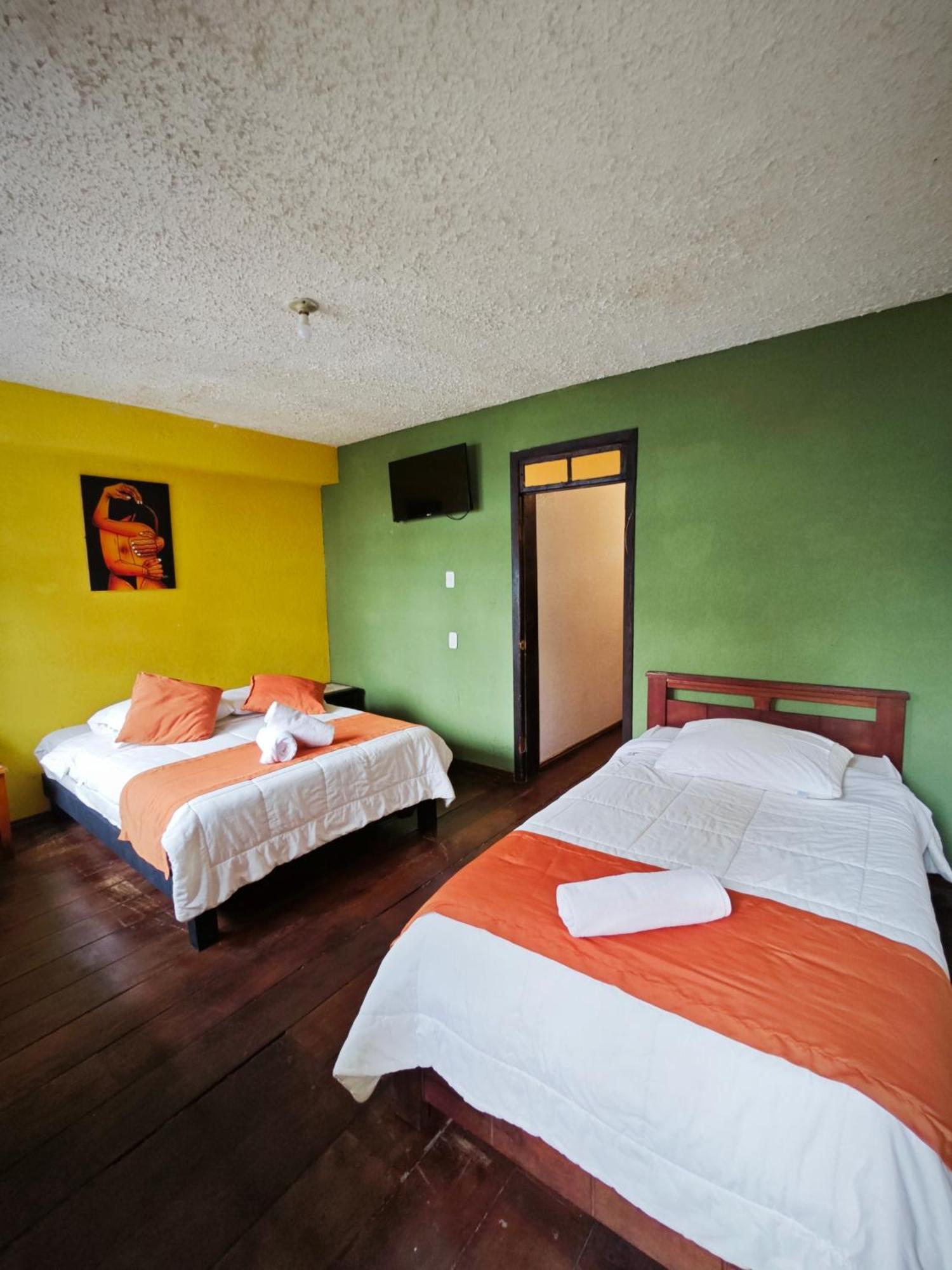 Garden House Hostal Banos  Bagian luar foto