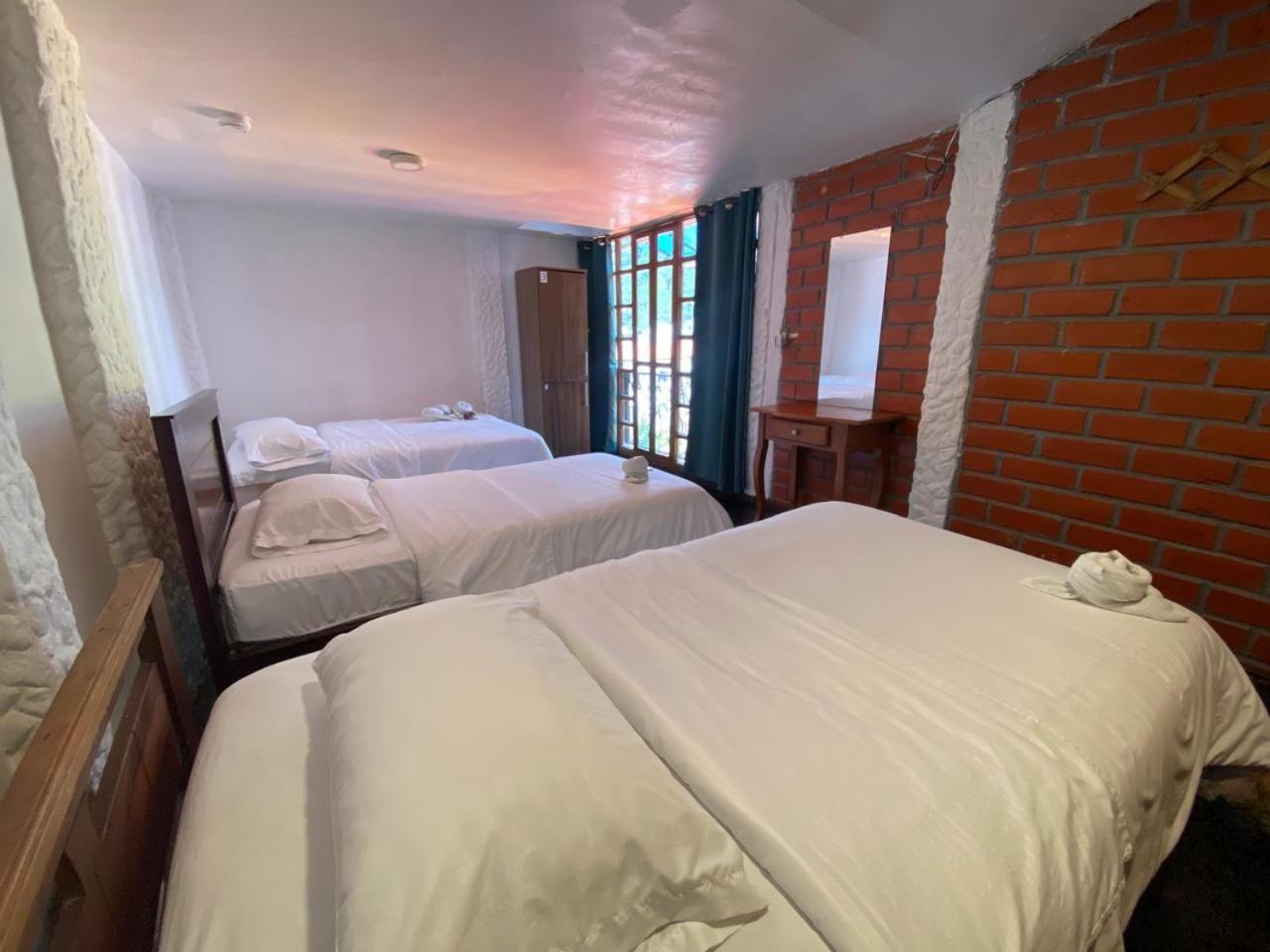 Garden House Hostal Banos  Bagian luar foto