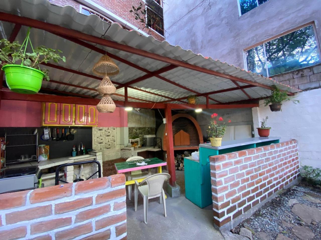 Garden House Hostal Banos  Bagian luar foto